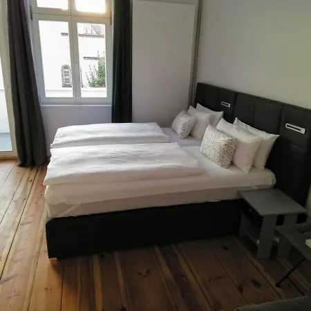 Affittacamere Pension-fuerstenberghavel Sans Rival 3*