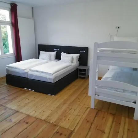 Pension-fuerstenberghavel Sans Rival 3*