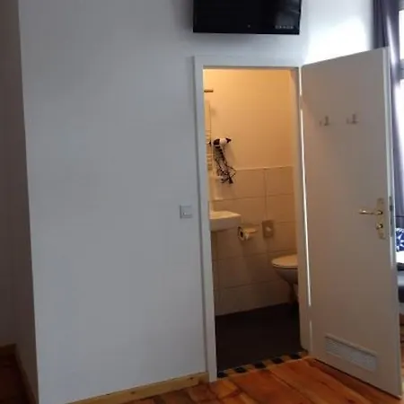 Gasthof Pension-fürstenberghavel Sans Rival