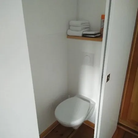 Guest house Pension-fuerstenberghavel Sans Rival